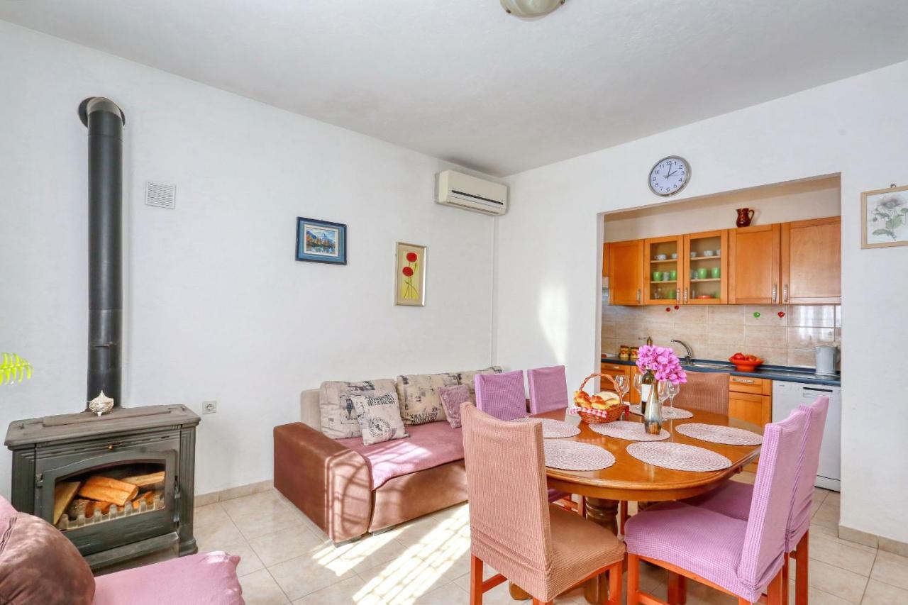 Apartment Nena Poljica  Экстерьер фото